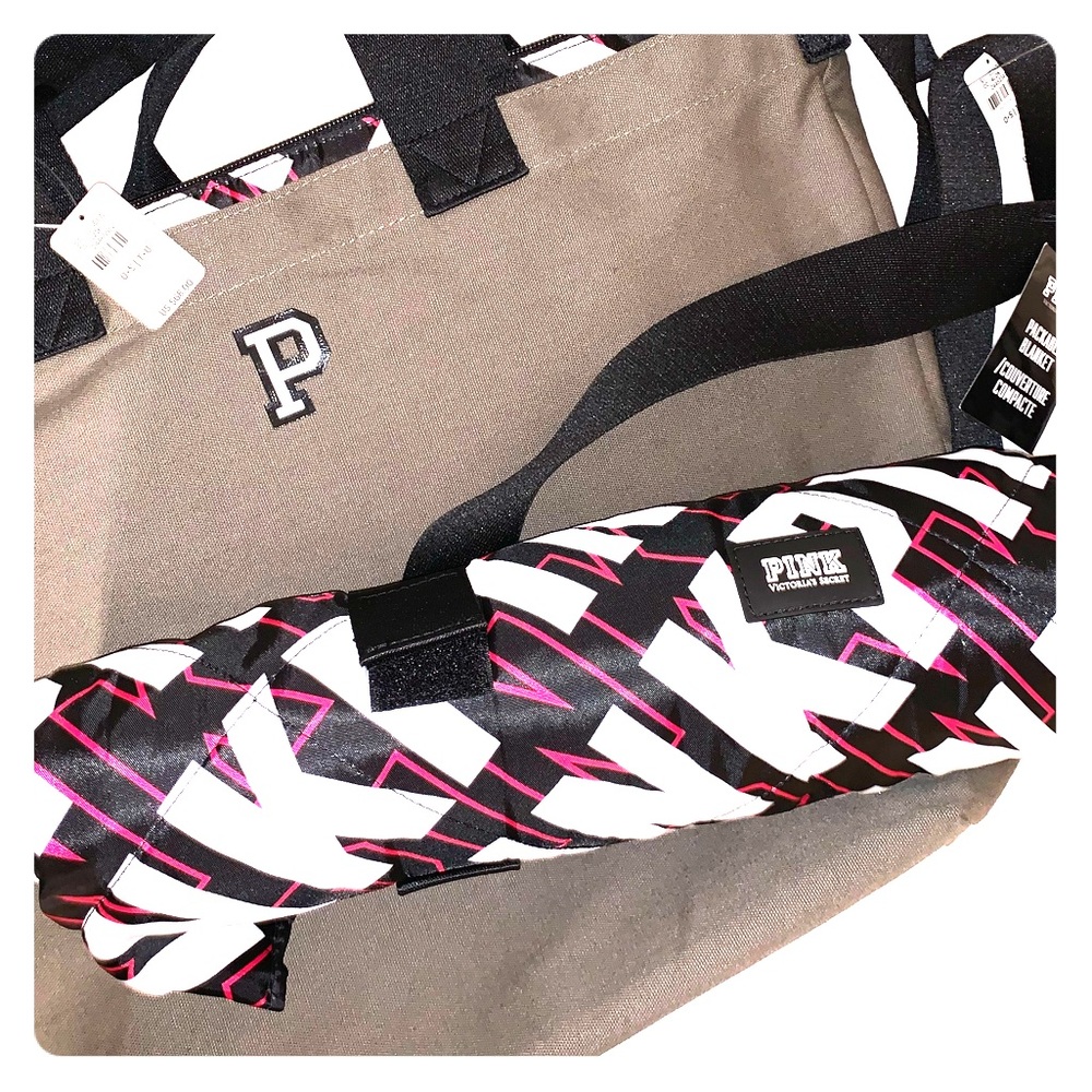 ❌SOLD❌ VS PINK Cooler Tote & Picnic Blanket
